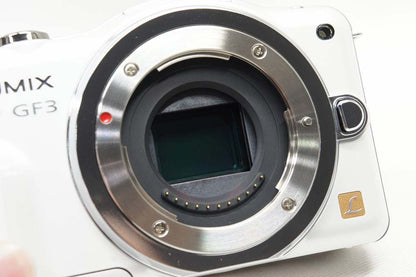 美品 Panasonic パナソニック LUMIX DMC-GF3 ボディ ミラーレス一眼カメラ ホワイト 元箱付 250626i