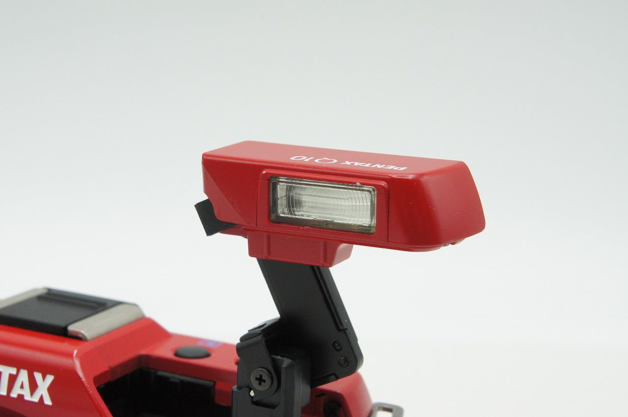 良品 PENTAX Q10 ズームレンズキット [標準ズーム 02 STANDARD ZOOM] ミラーレス一眼カメラ レッド 260305g