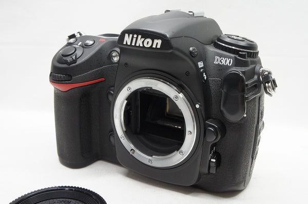 良品 Nikon ニコン D300 ボディ デジタル一眼レフカメラ 元箱付