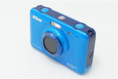 美品 Nikon ニコン COOLPIX S30 コンパクトデジタルカメラ ブルー 元箱付 260610a
