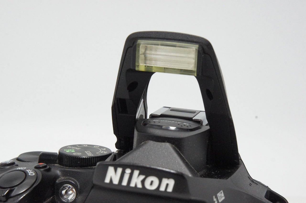 Excellent Nikon D5600 Body Digital SLR Camera 260413e