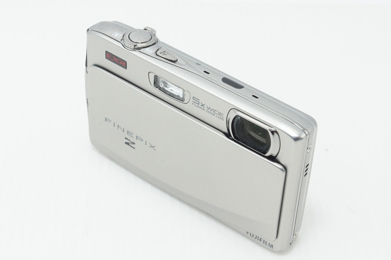 美品 FUJIFILM フジフィルム FinePix Z900EXR コンパクトデジタル