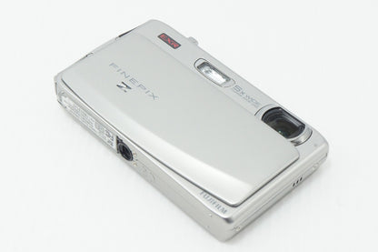 美品 FUJIFILM フジフィルム FinePix Z900EXR コンパクトデジタルカメラ シルバー 元箱付 260610c