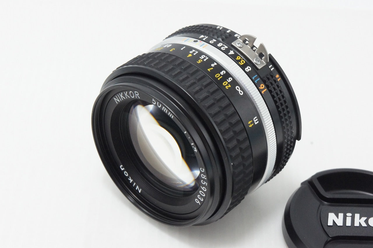 美品 Nikon ニコン Ai-S Nikkor 50mm F1.4 MF 単焦点レンズ 元箱付 260610an