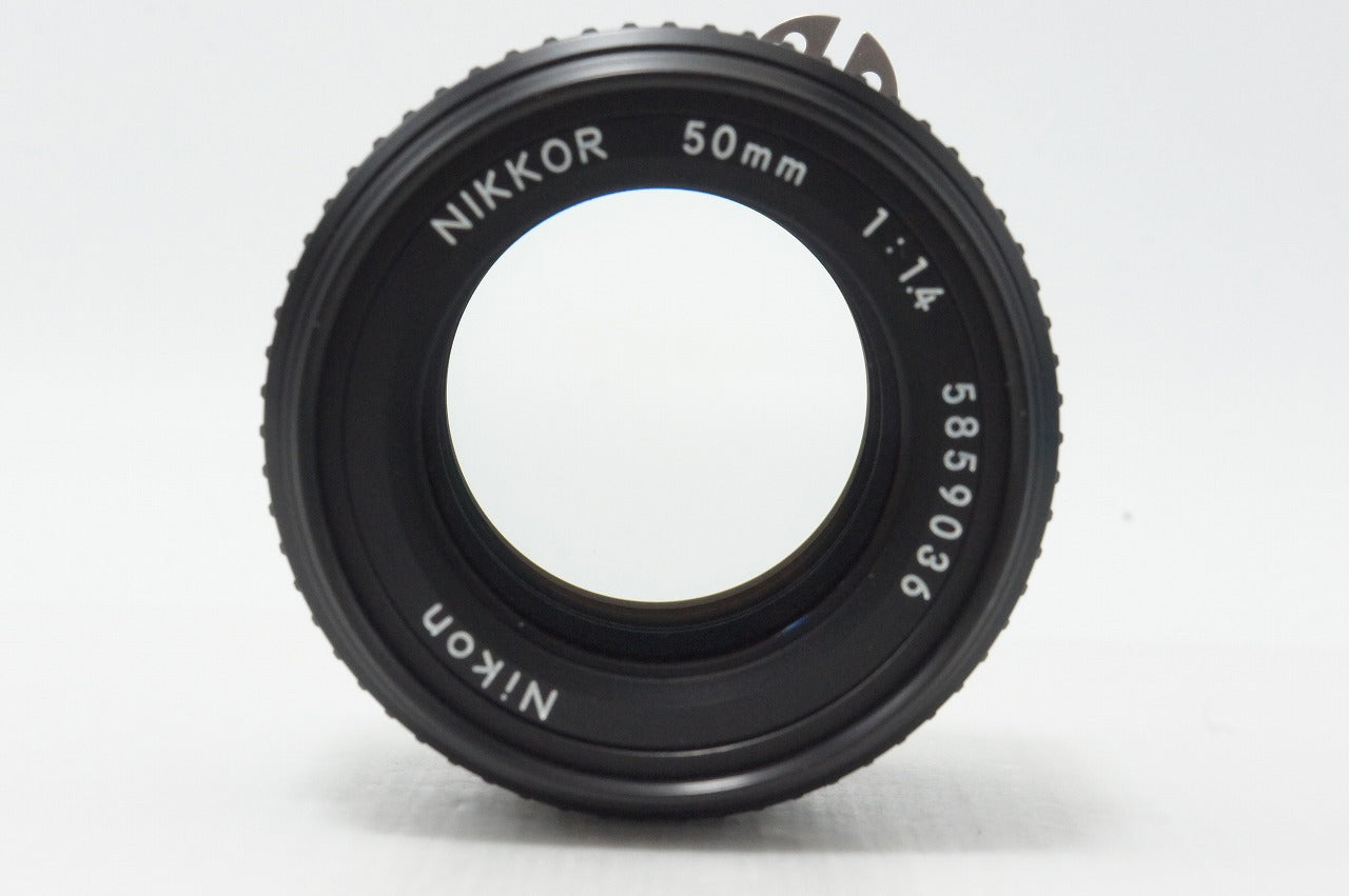 美品 Nikon ニコン Ai-S Nikkor 50mm F1.4 MF 単焦点レンズ 元箱付 260610an
