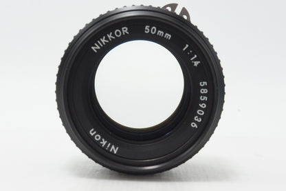 美品 Nikon ニコン Ai-S Nikkor 50mm F1.4 MF 単焦点レンズ 元箱付 260610an