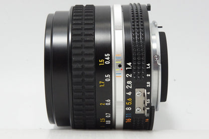 美品 Nikon ニコン Ai-S Nikkor 50mm F1.4 MF 単焦点レンズ 元箱付 260610an