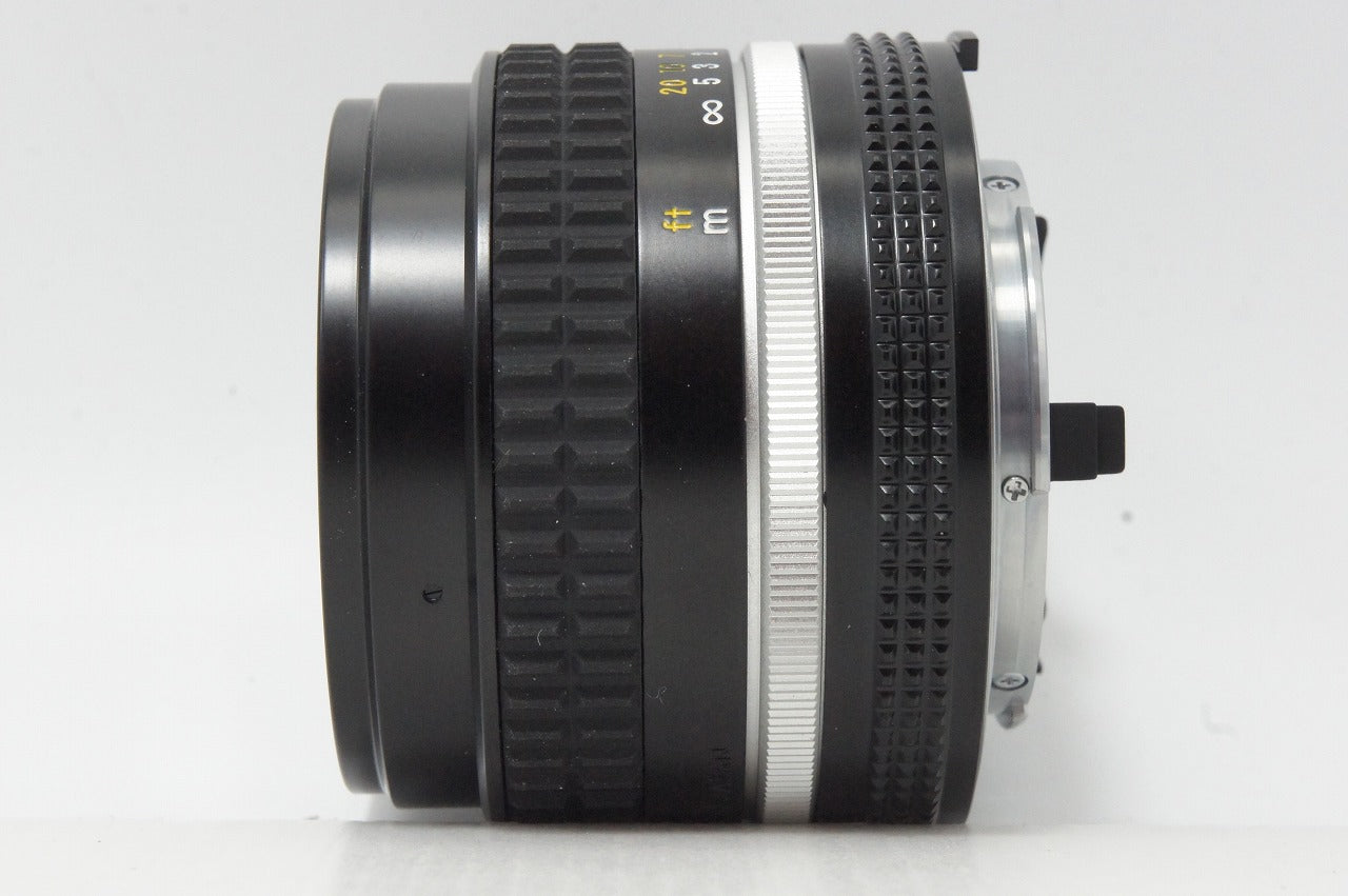 美品 Nikon ニコン Ai-S Nikkor 50mm F1.4 MF 単焦点レンズ 元箱付 260610an