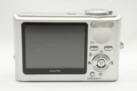 FUJIFILM フジフィルム FinePix F10 コンパクトデジタルカメラ シルバー 240715z