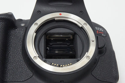 美品 Canon キヤノン EOS Kiss X7i ボディ + EF-S 18-55mm F3.5-5.6 IS STM デジタル一眼レフカメラ 260610aj