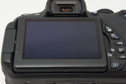 美品 Canon キヤノン EOS Kiss X7i ボディ + EF-S 18-55mm F3.5-5.6 IS STM デジタル一眼レフカメラ 260610aj