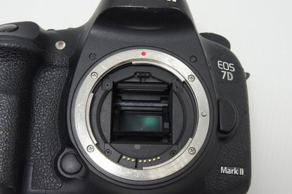 訳あり品 Canon キヤノン EOS 7D Mark II ボディ デジタル一眼レフカメラ 260413q