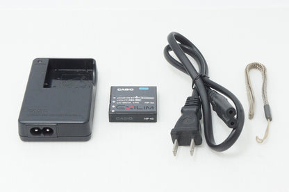 美品 CASIO カシオ HIGH SPEED EXILIM EX-FC150 コンパクトデジタルカメラ ゴールド 260611g