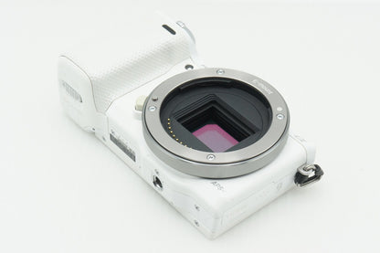 SONY ソニー NEX-5R + E 18-55mm F3.5-5.6 OSS SEL1855 レンズセット ミラーレス一眼カメラ ホワイト 260306f