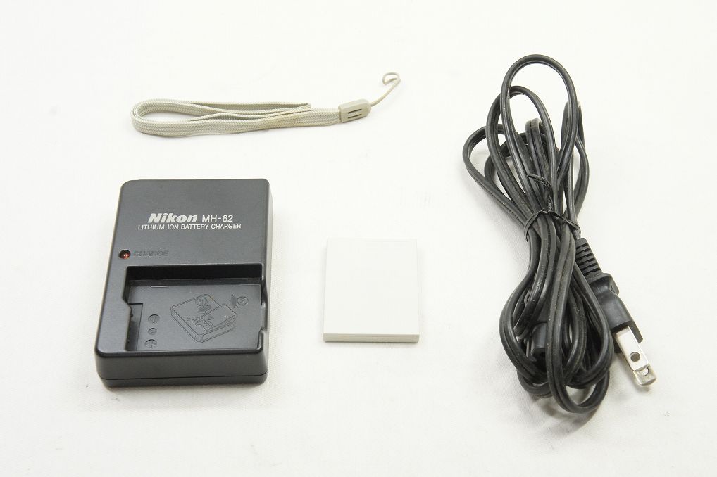 訳あり品 Nikon ニコン COOLPIX S51 コンパクトデジタルカメラ シルバー 250412g