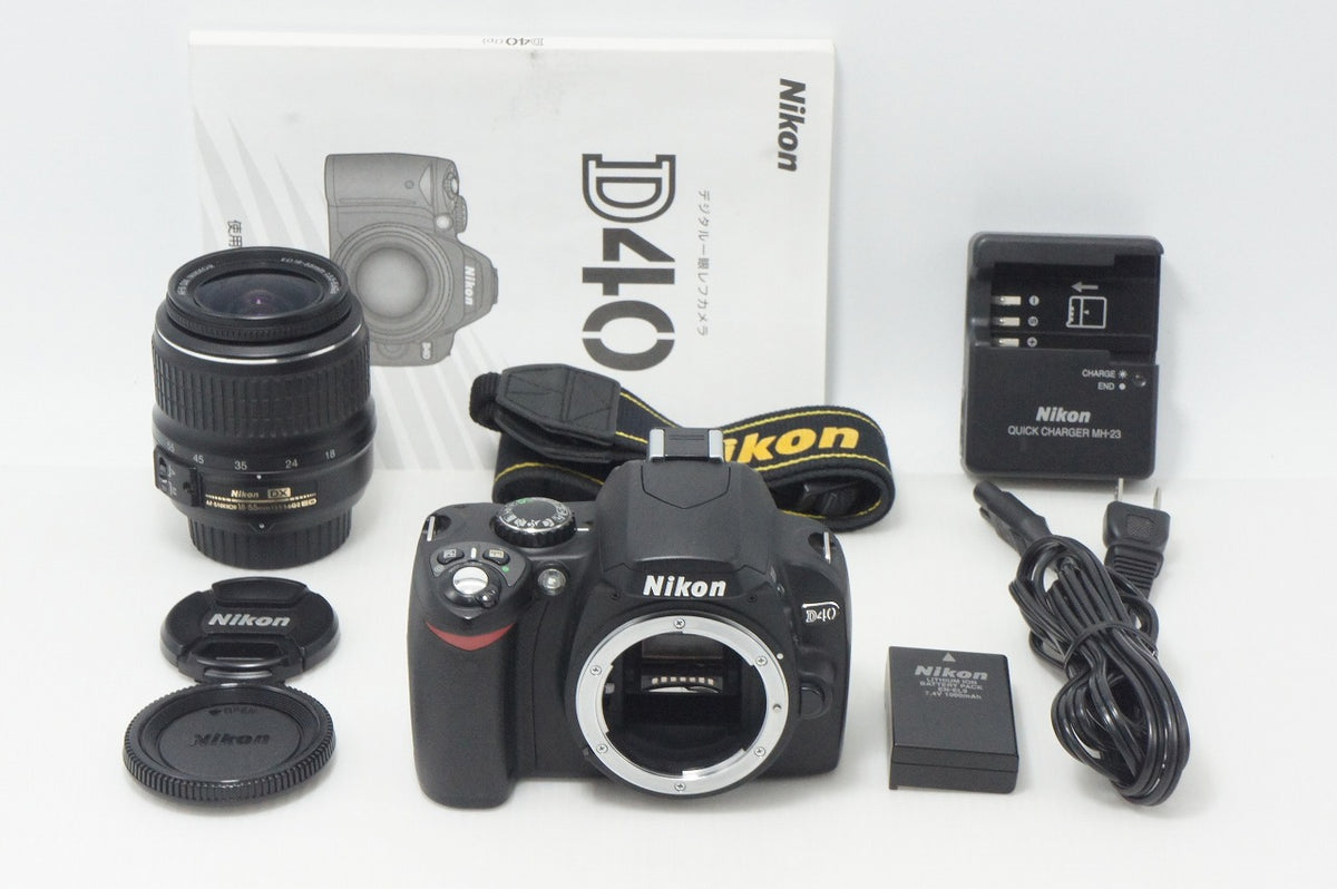 Nikon ニコン D40 + AF-S 18-55mm GII レンズキット デジタル一眼レフカメラ 261002f