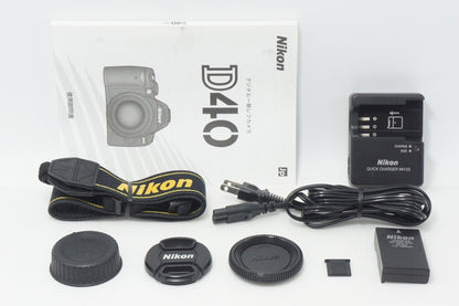 Nikon ニコン D40 + AF-S 18-55mm GII レンズキット デジタル一眼レフカメラ 261002f