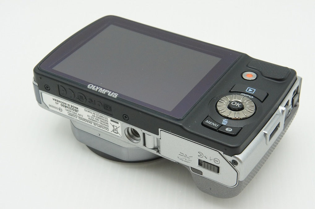 美品 OLYMPUS オリンパス SZ-10 コンパクトデジタルカメラ シルバー 260309h