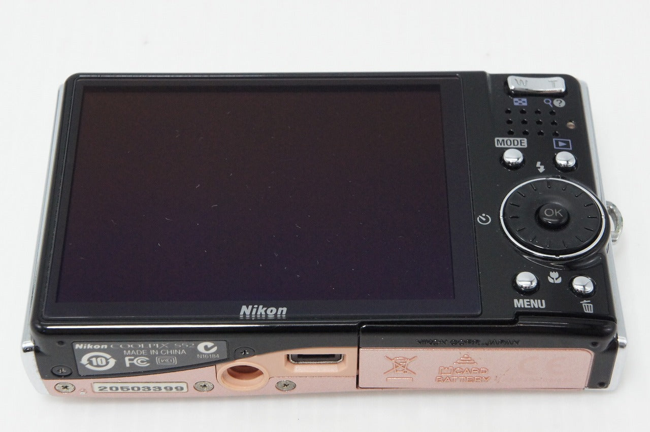 美品 Nikon ニコン COOLPIX S52 コンパクトデジタルカメラ コーラルピンク 元箱付 260414j