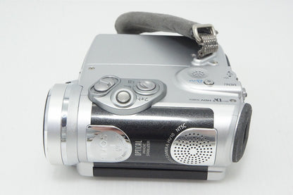 Excellent Canon iVIS HV10 Digital Video Camera Burnish Silver 260413u