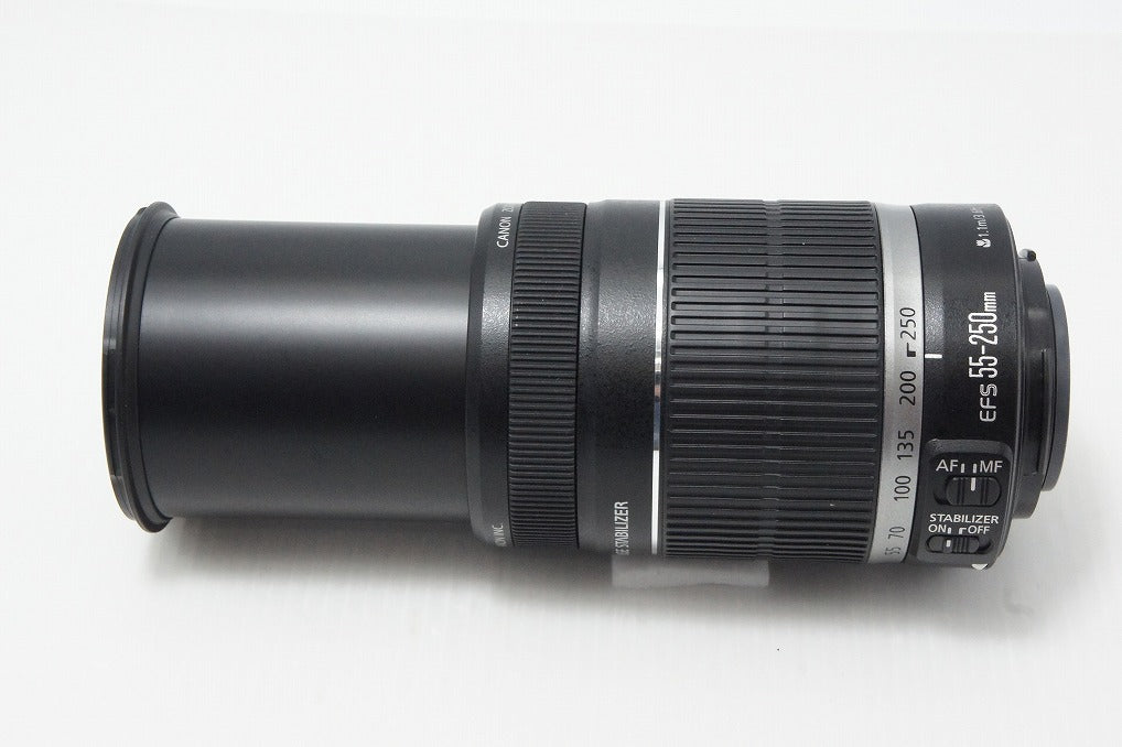 美品 Canon キヤノン EF-S 55-250mm F4-5.6 IS ズームレンズ APS-C フード付 260612e