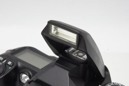 [Excellent] Nikon F80S Body Film SLR Camera with Original Box 260612n