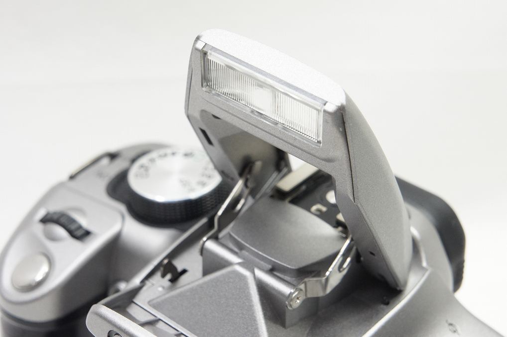 Canon キヤノン EOS Kiss Digital N ボディ デジタル一眼レフカメラ シルバー 250627ab