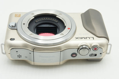 Panasonic パナソニック LUMIX DMC-GF5 ボディ ミラーレス一眼カメラ ゴールド 251224ab