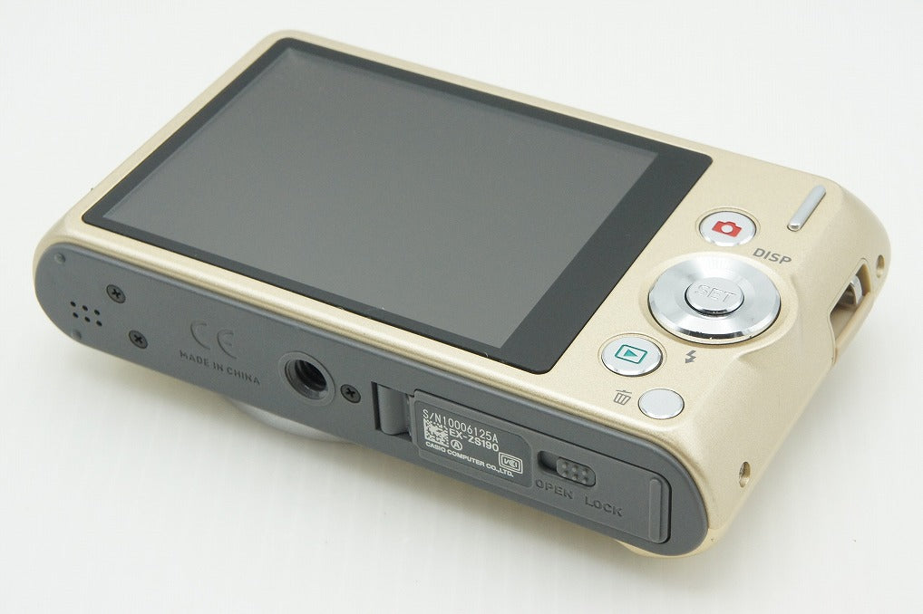 美品 CASIO カシオ EXILIM EX-ZS190 コンパクトデジタルカメラ ゴールド 260304o