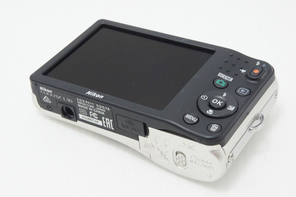 美品 Nikon ニコン COOLPIX L30 コンパクトデジタルカメラ シルバー 260615d