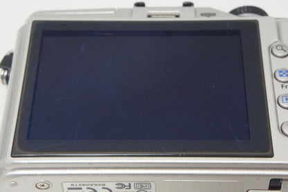 OLYMPUS オリンパス PEN Lite E-PL2 ボディ ミラーレス一眼カメラ シャンパンゴールド 261006a