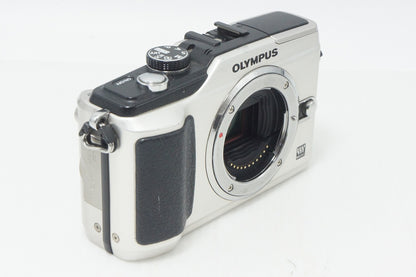 OLYMPUS オリンパス PEN Lite E-PL2 ボディ ミラーレス一眼カメラ シャンパンゴールド 261006a