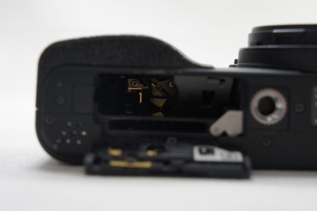 良品 RICOH リコー Caplio GX100 VF KIT コンパクトデジタルカメラ 250703l