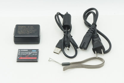 美品 CASIO カシオ EXILIM EX-ZS12 コンパクトデジタルカメラ シルバー 260105j