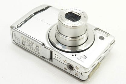 FUJIFILM フジフィルム FinePix F40fd コンパクトデジタルカメラ シルバー 250706j