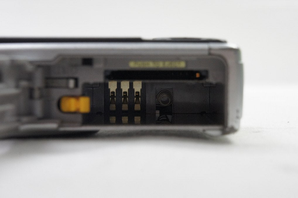 FUJIFILM フジフィルム FinePix F40fd コンパクトデジタルカメラ シルバー 250706j