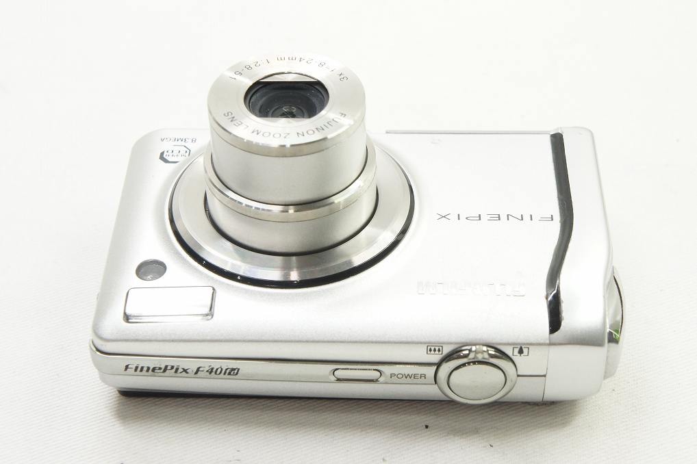 FUJIFILM フジフィルム FinePix F40fd コンパクトデジタルカメラ シルバー 250706k