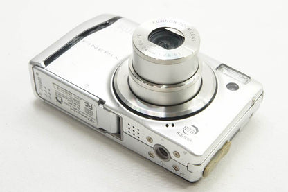 FUJIFILM フジフィルム FinePix F40fd コンパクトデジタルカメラ シルバー 250706k