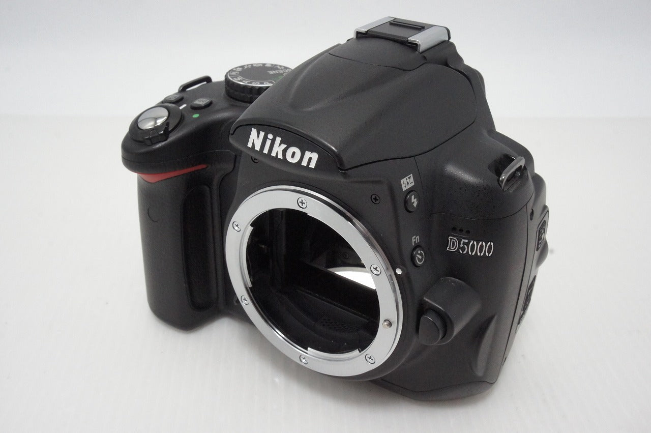 Nikon ニコン D5000 ボディ デジタル一眼レフカメラ ケース付 260417f