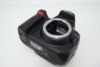 Nikon ニコン D5000 ボディ デジタル一眼レフカメラ ケース付 260417f
