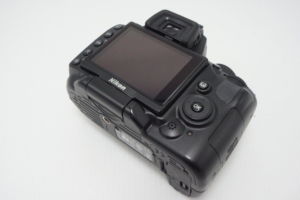 Nikon ニコン D5000 ボディ デジタル一眼レフカメラ ケース付 260417f