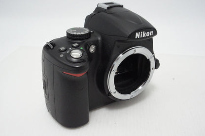 Nikon ニコン D5000 ボディ デジタル一眼レフカメラ ケース付 260417f