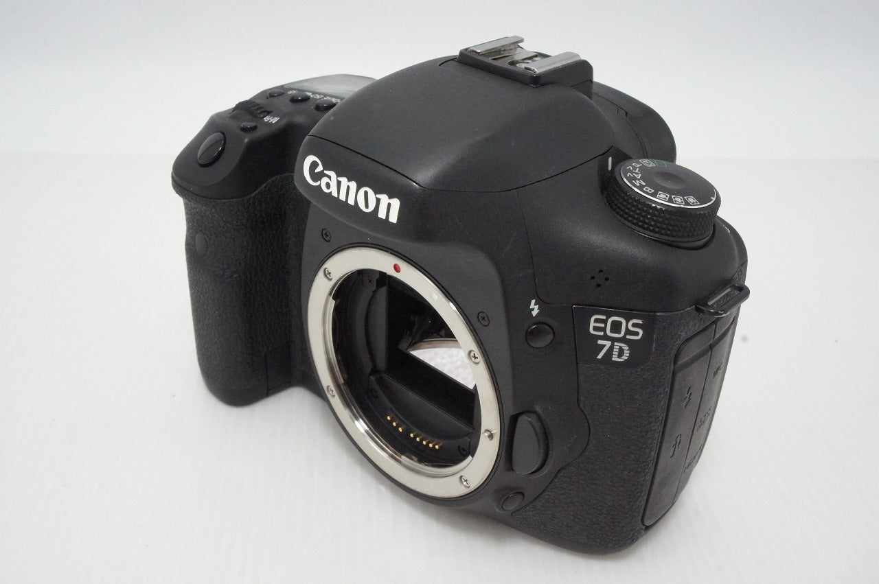 Excellent Canon EOS 7D Body Digital SLR Camera 260418o