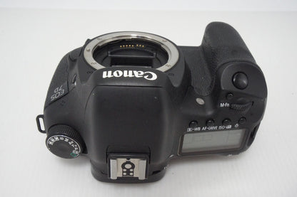 Excellent Canon EOS 7D Body Digital SLR Camera 260418o
