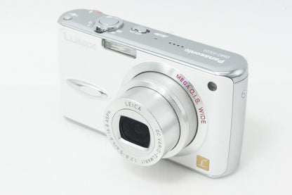 Panasonic パナソニック LUMIX DMC-FX01 コンパクトデジタルカメラ パールホワイト 元箱付 261008e
