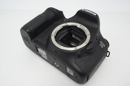 Excellent Canon EOS 7D Body Digital SLR Camera 260418o