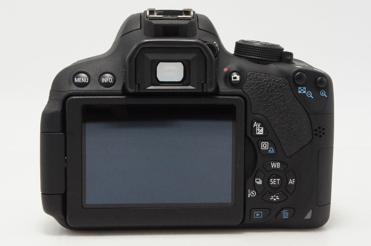 良品 Canon キヤノン EOS Kiss X7i ボディ デジタル一眼レフカメラ 260418p
