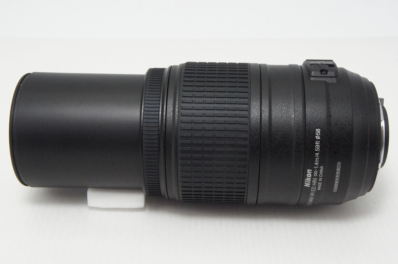 Excellent condition Nikon AF-S DX NIKKOR 55-300mm F4.5-5.6G ED VR APS-C Zoom Lens with Hood 260418z