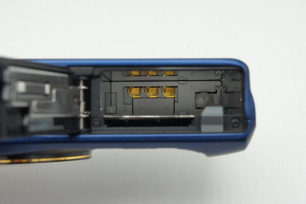 美品 CASIO カシオ HIGH SPEED EXILIM EX-ZR200 コンパクトデジタルカメラ ブルー 元箱付 260107o