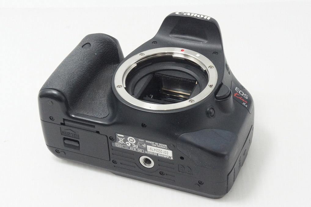 Canon キヤノン EOS Kiss X4 ボディ + EF-S 18-55mm IS レンズキット デジタル一眼レフカメラ 261005a